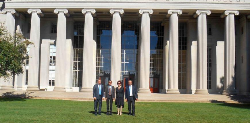 Ziyaret programına Boğaziçi Üniversitesi Rektörü Prof. Dr. Gülay Barbarosoğlu, Rektör Yardımcısı Prof. Dr. Ali Tekcan,  Fizik Bölümü Dekanı Prof. Dr. Taylan Akdoğan, Uluslararası İlişkilerden Sorumlu Akademik Direktör Prof. Dr. Taner Bilgiç katıldı. 