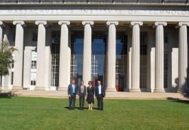 Ziyaret programına Boğaziçi Üniversitesi Rektörü Prof. Dr. Gülay Barbarosoğlu, Rektör Yardımcısı Prof. Dr. Ali Tekcan,  Fizik Bölümü Dekanı Prof. Dr. Taylan Akdoğan, Uluslararası İlişkilerden Sorumlu Akademik Direktör Prof. Dr. Taner Bilgiç katıldı. 