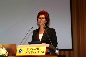 Rektör Prof. Dr. Gülay Barbarosoğlu