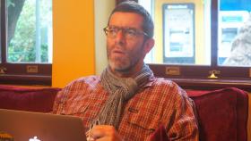 Fikret Adaman (Fotoğraf: Talat Karataş)