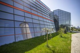 Bilim ve Teknoloji Binası Dış Görünüm