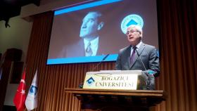 Prof. Dr. Şevket Pamuk