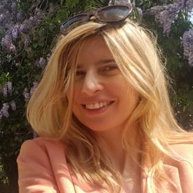 Doç. Dr. Aslı Deniz Helvacıoğku